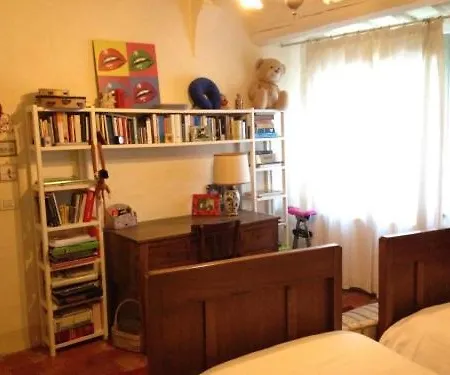 Sleeps 4 Wifi Apartman *